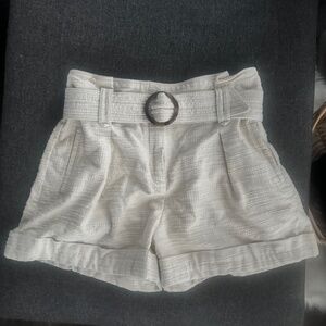Sesame Rome Shorts ecru